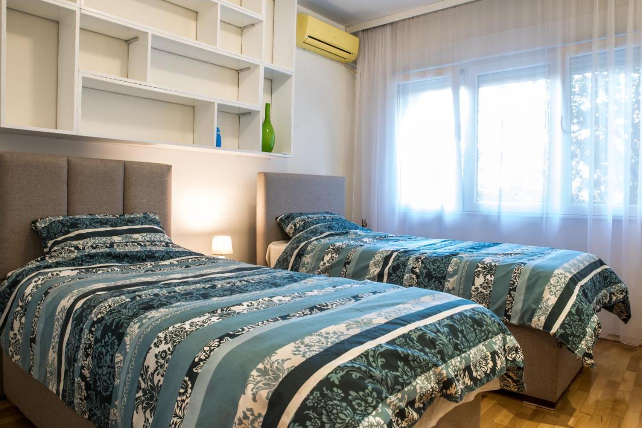Luxury Apartment Podgorica Exteriör bild