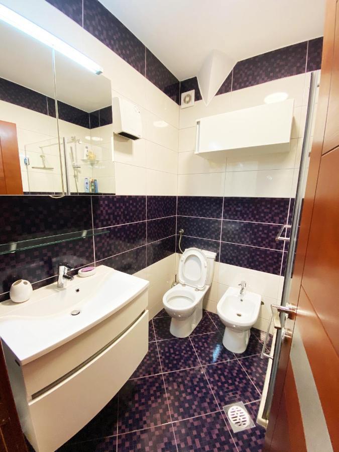 Luxury Apartment Podgorica Exteriör bild