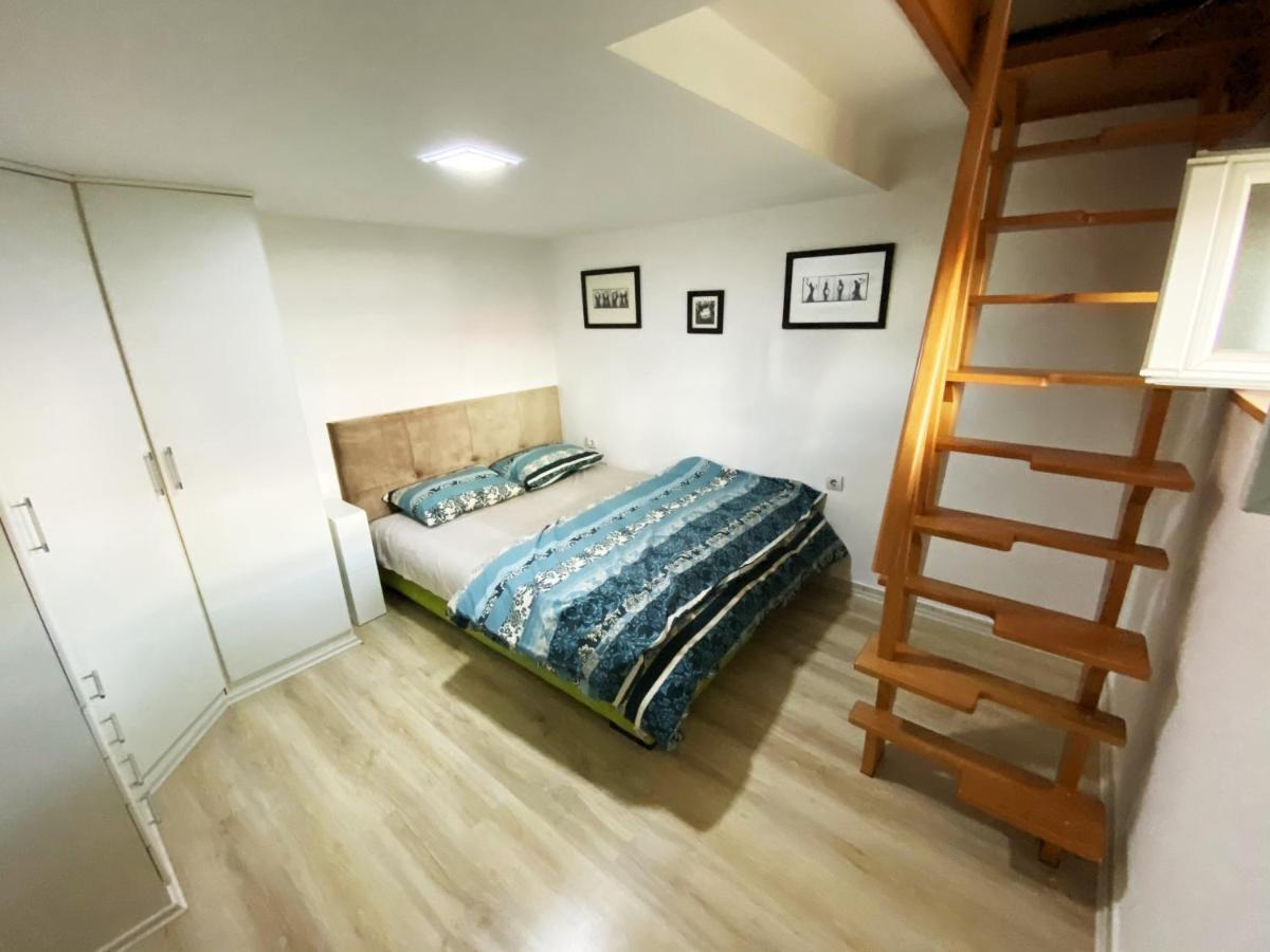 Luxury Apartment Podgorica Exteriör bild